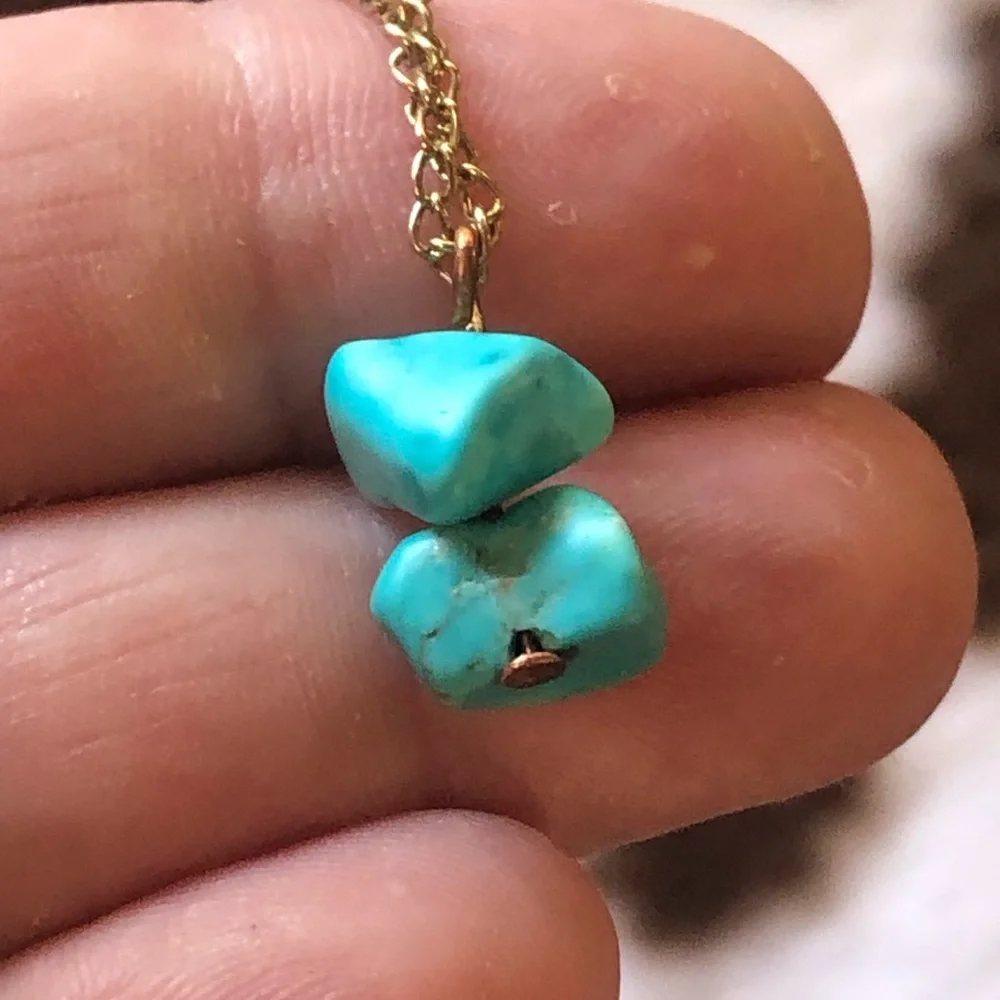 Elegant long length faux turquoise pendant gold chain necklace